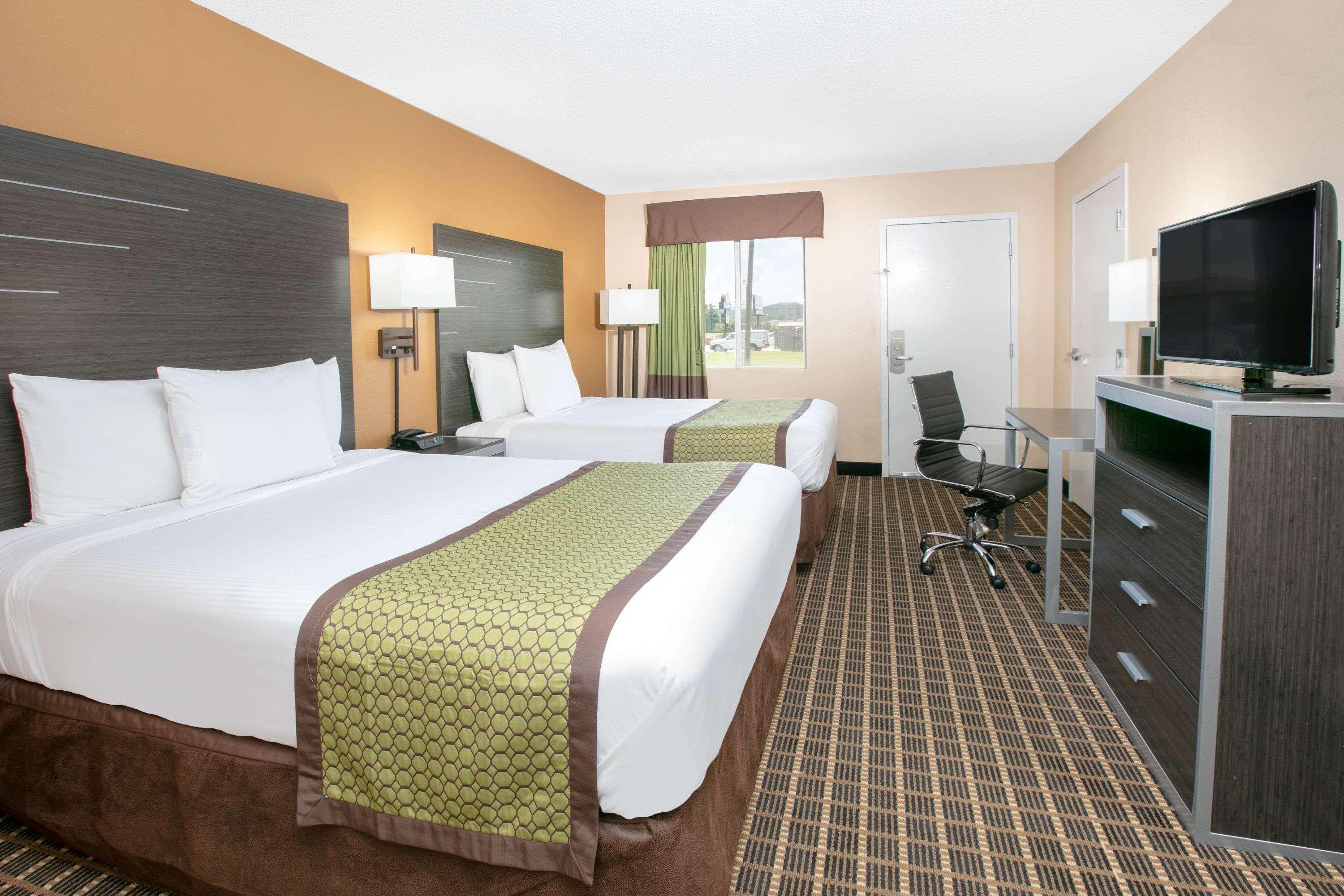 Days Inn By Wyndham Hamilton Dış mekan fotoğraf