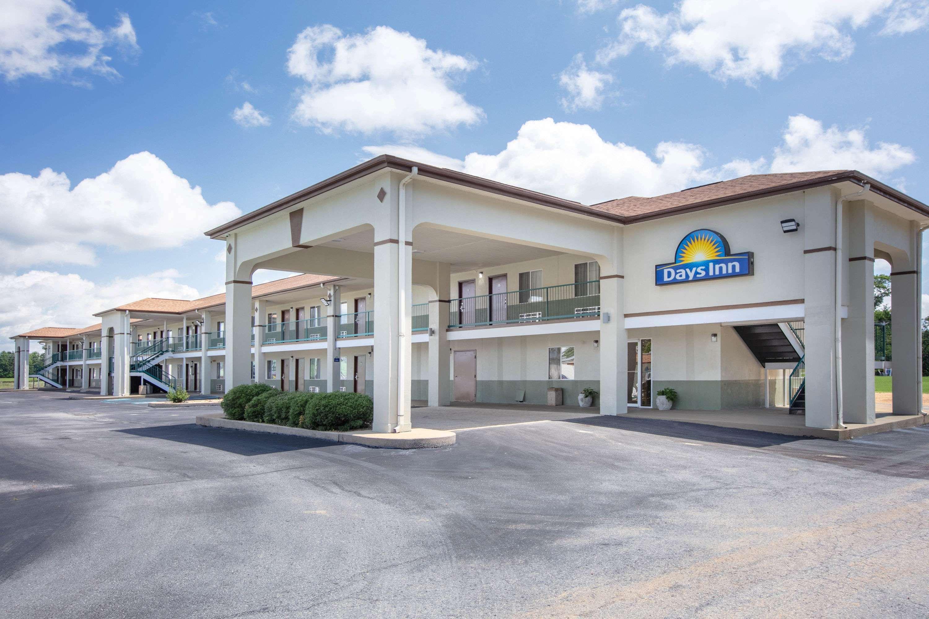 Days Inn By Wyndham Hamilton Dış mekan fotoğraf