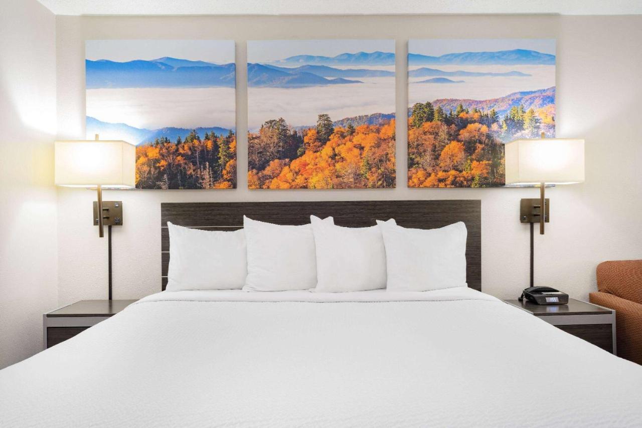 Days Inn By Wyndham Hamilton Dış mekan fotoğraf