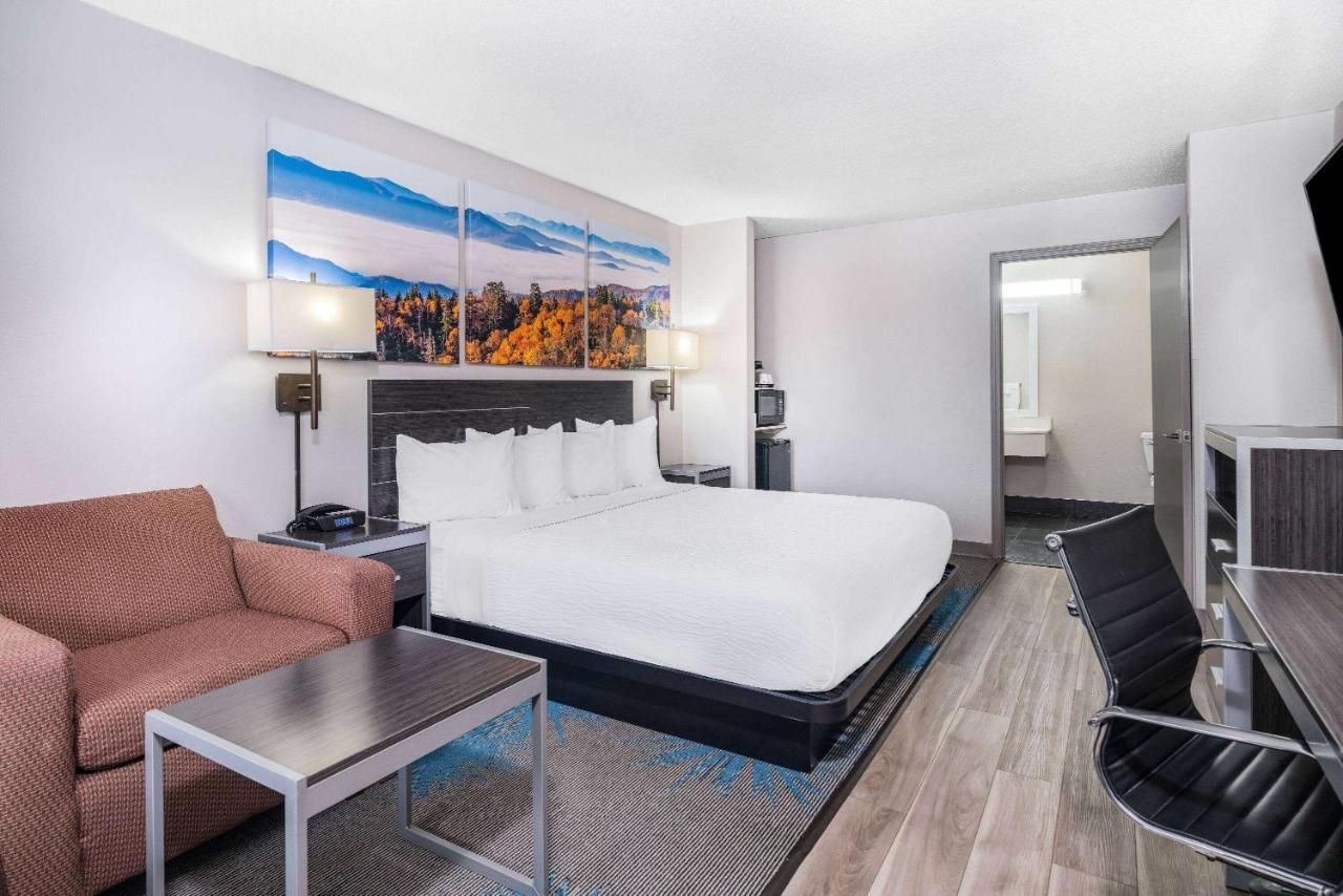 Days Inn By Wyndham Hamilton Dış mekan fotoğraf