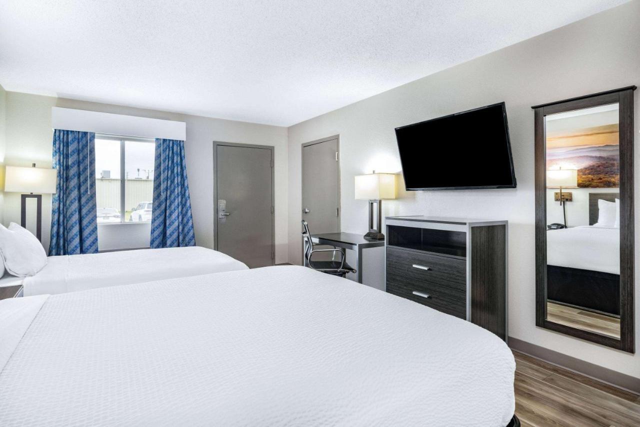 Days Inn By Wyndham Hamilton Dış mekan fotoğraf